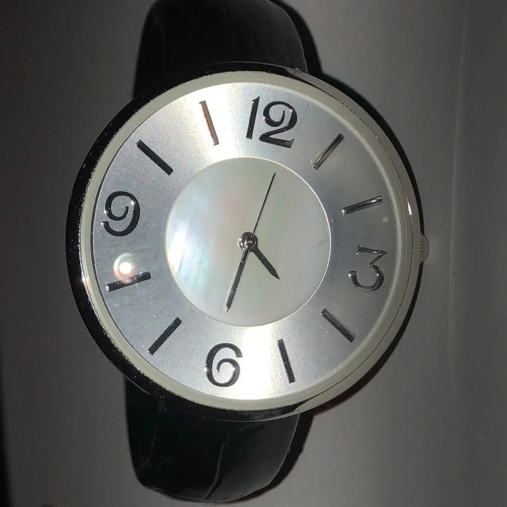 Mother of Pearl Look Classic Black Cuff Watch New Battery Wristwatch - Picture 2 of 7